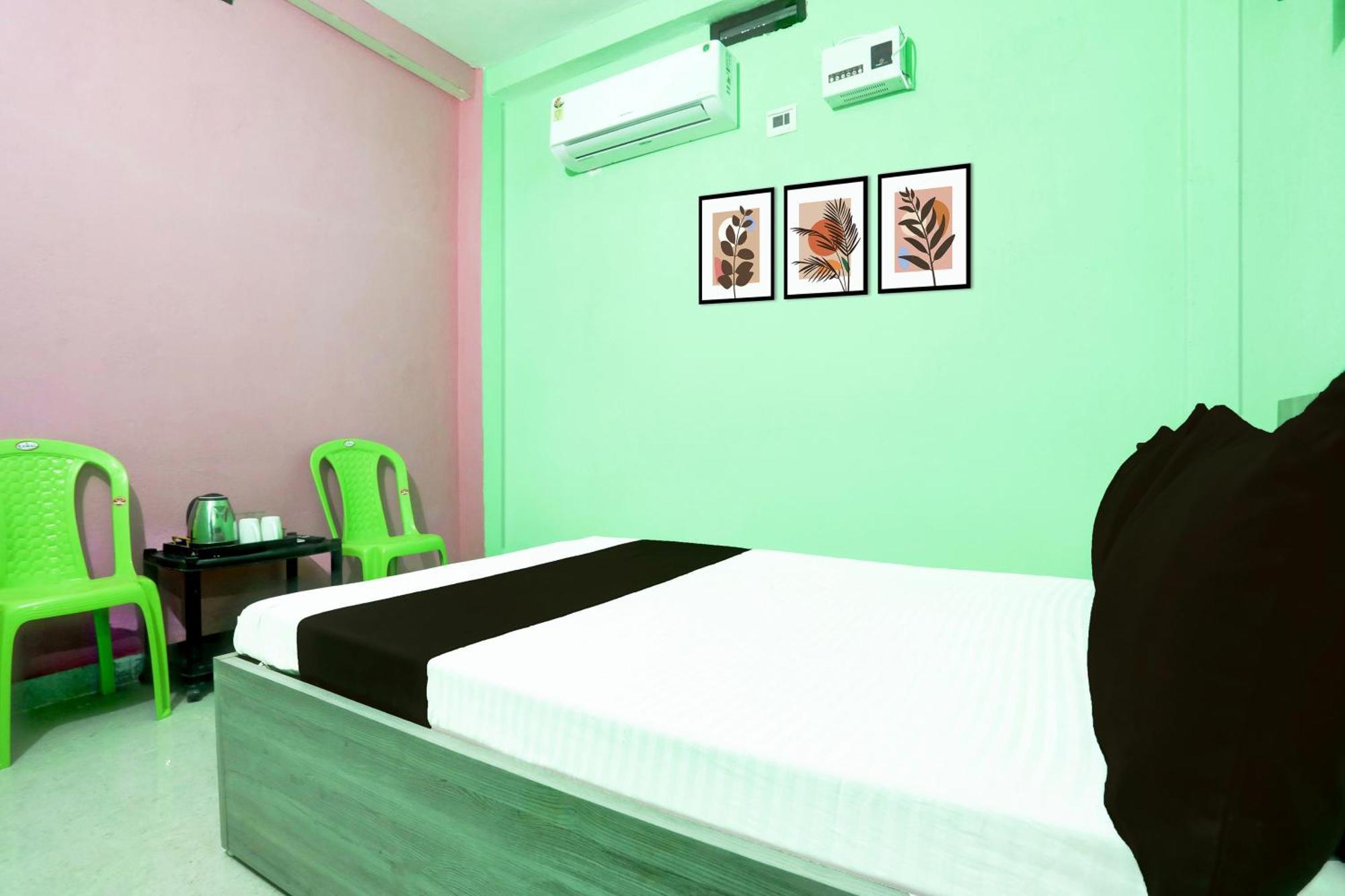 Hotel O Mochu Vatika Marriage Hall & Guest House ปัฏนา ภายนอก รูปภาพ