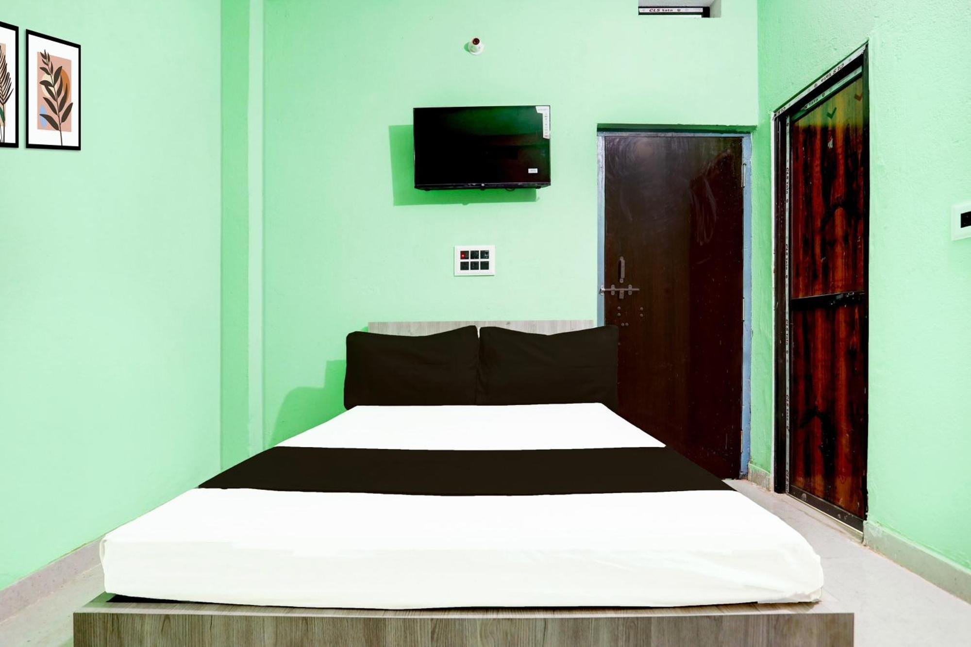 Hotel O Mochu Vatika Marriage Hall & Guest House ปัฏนา ภายนอก รูปภาพ