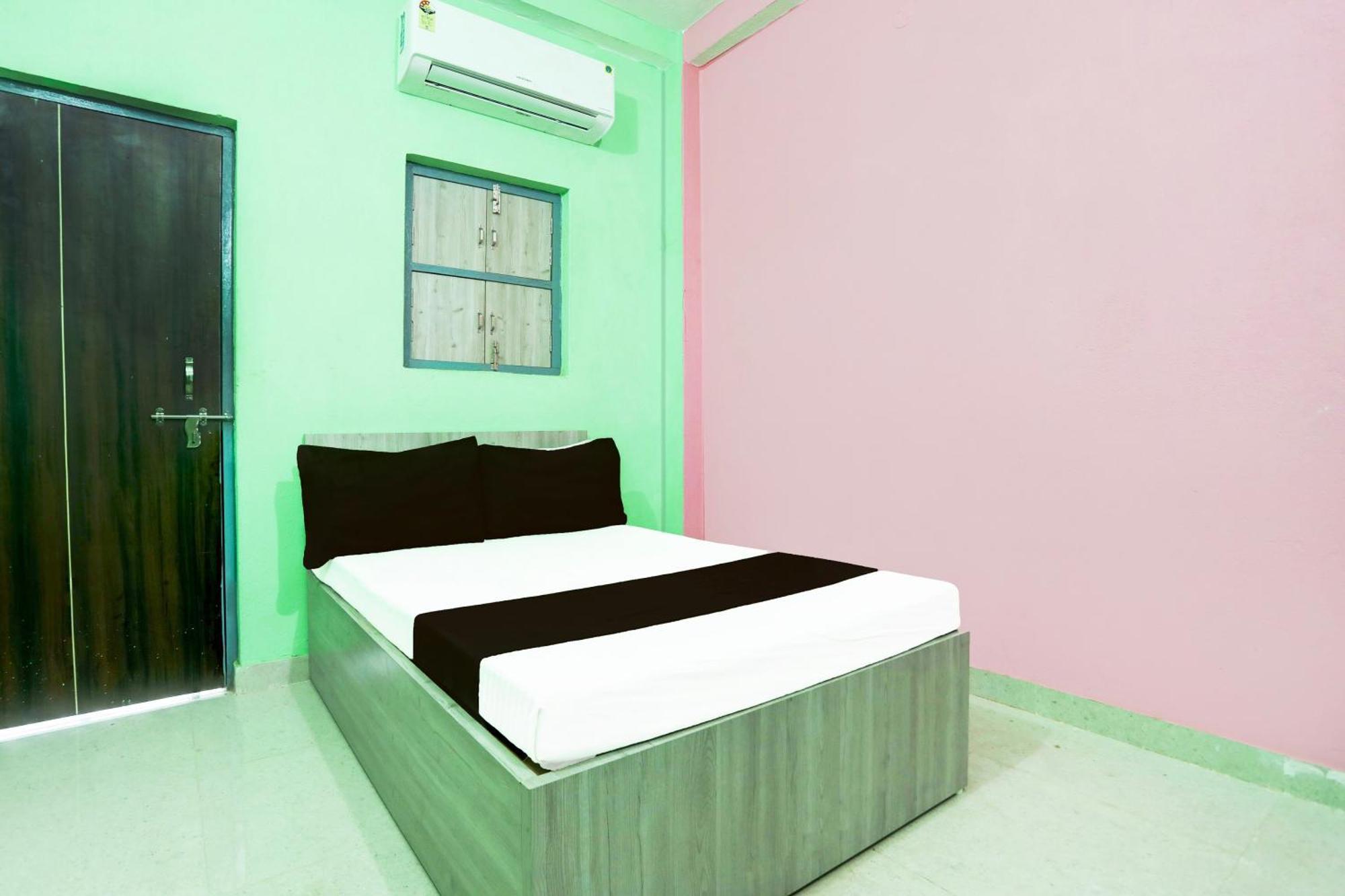 Hotel O Mochu Vatika Marriage Hall & Guest House ปัฏนา ภายนอก รูปภาพ